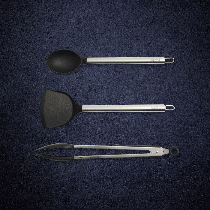 Set d’ustensiles: cuillère, spatule, princes
