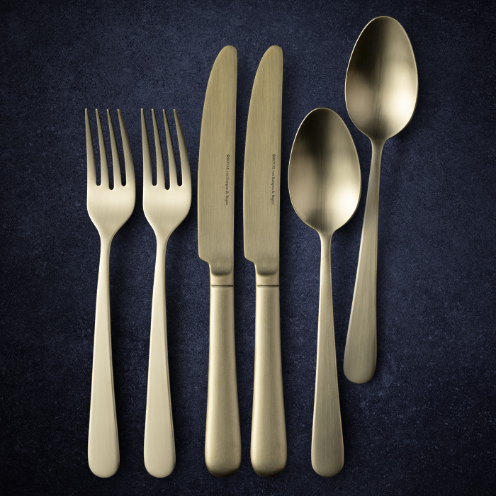 Champagne dinner cutlery